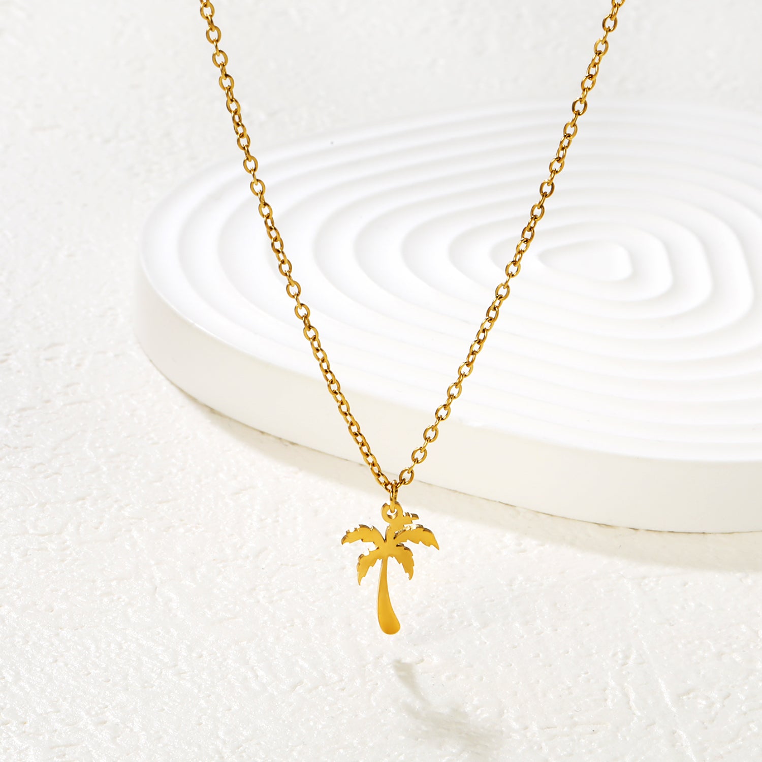 Minimalist Palm Tree Pendant Necklace