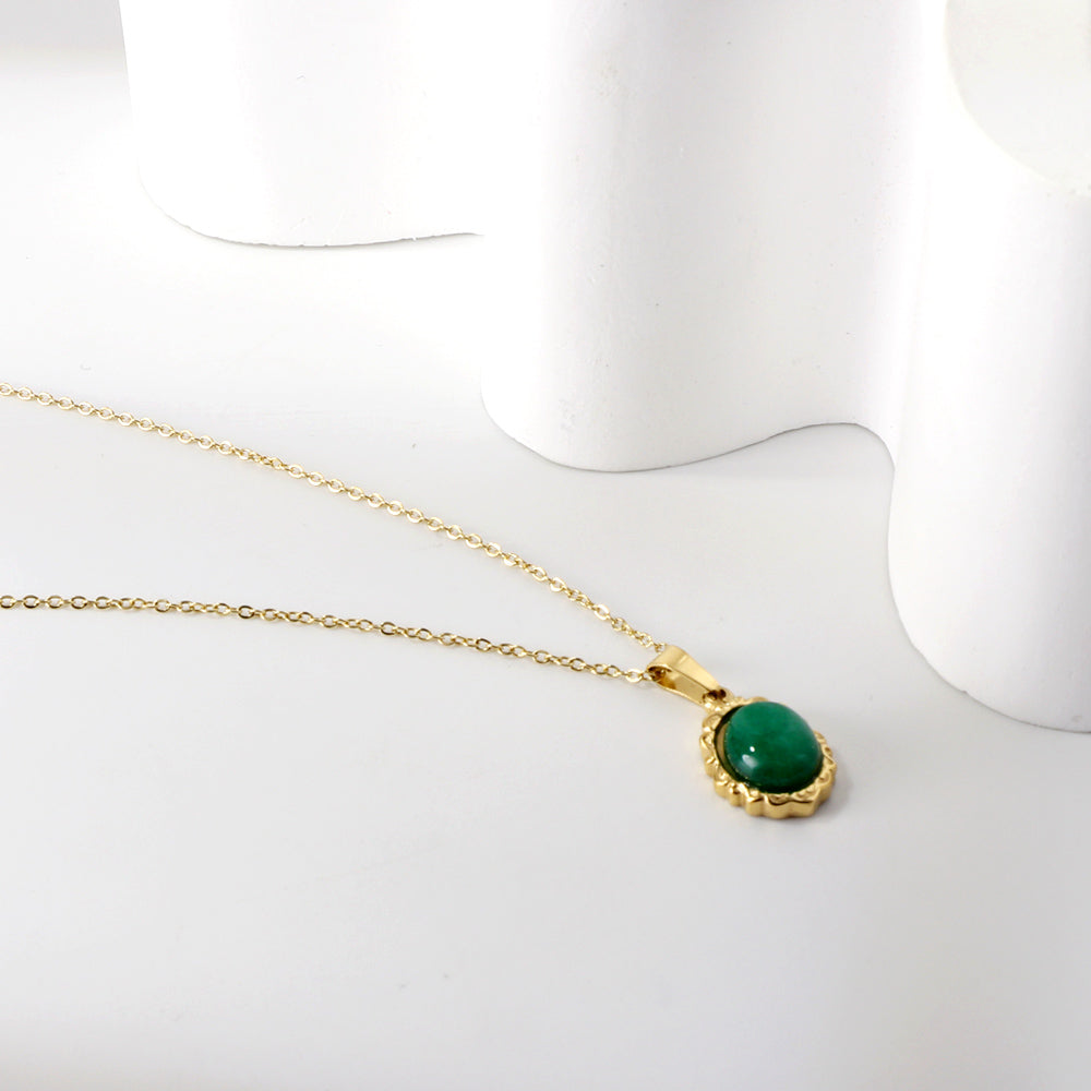 Oval Emerald Green Cabochon Pendant Necklace