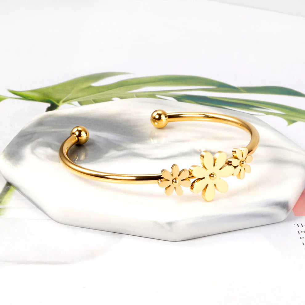 Golden Daisy Meadow Bangle