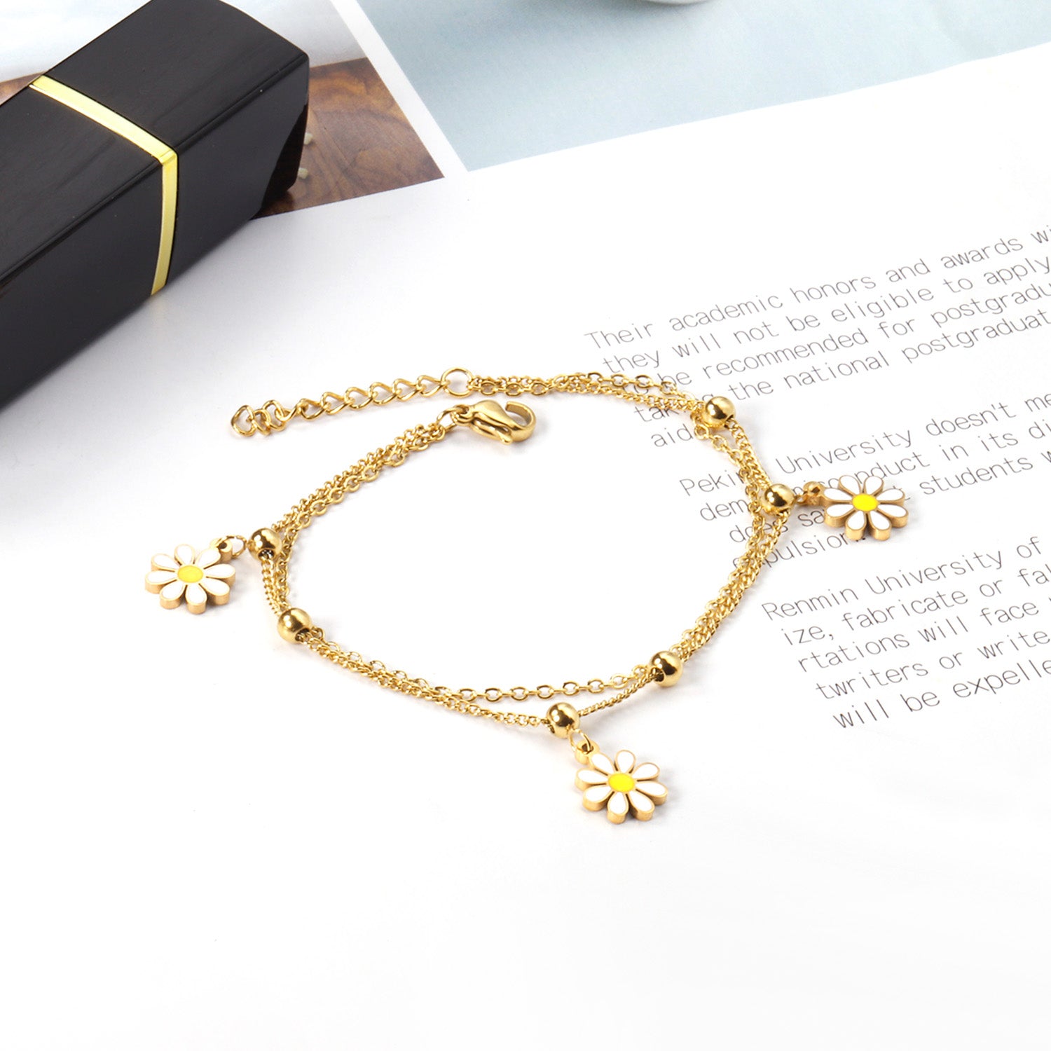 Whimsical Daisy Charm Double-Layer Bracelet