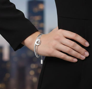 Silver Roman Numeral Interlocking Ring Bracelet